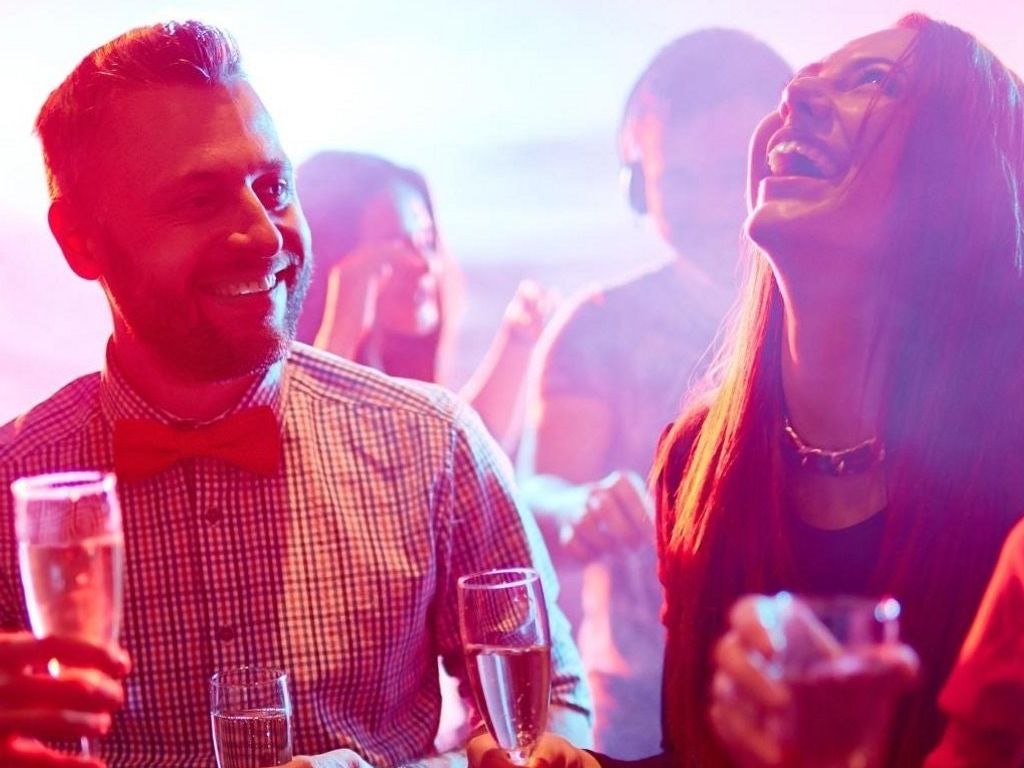 Love On Top Singles Party