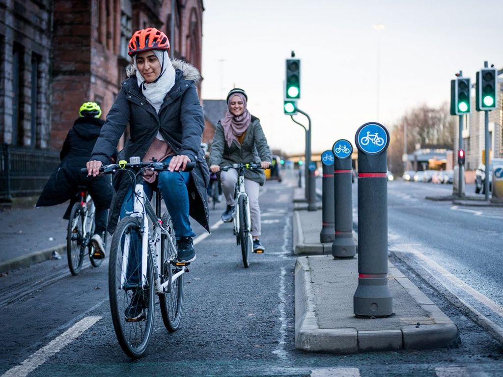 Women On Wheels