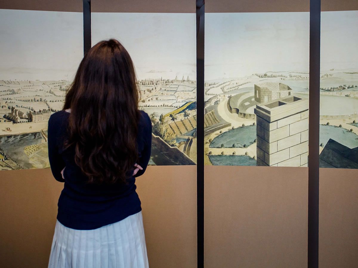 Panorama: New Views of a City