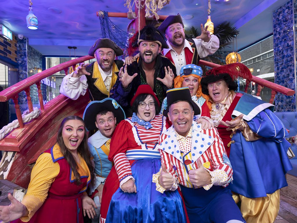 Full casting announced for Pavilion Theatre panto!