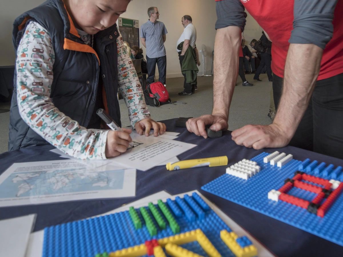 Maths Week Scotland: Maths Pop Up at Waverley Market
