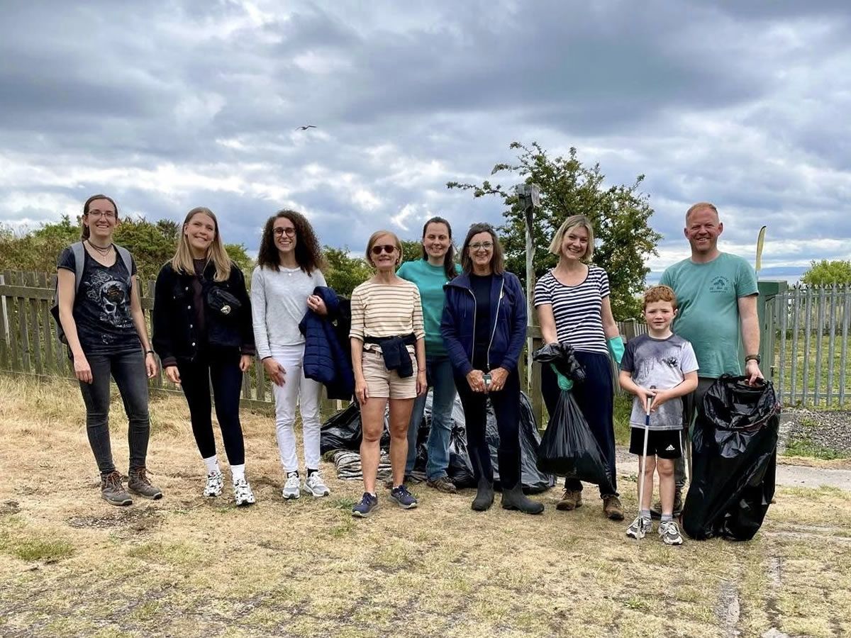 Friends of Largo Bay Great British Beach Clean at Cocklemill