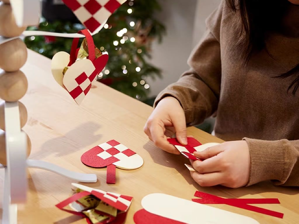 Valentine’s Day Crafts
