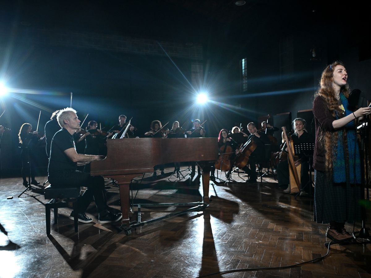 Len Pennie & Paul Leonard-Morgan: Delusions