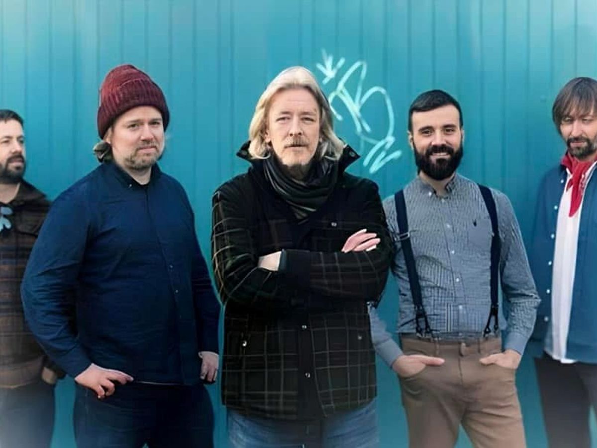 Acoustic Cafe Nights at the Granary presents The Back Green Singers