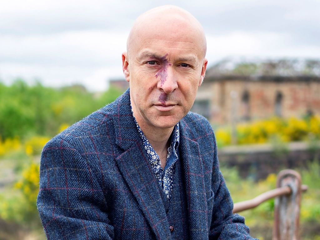 The Cracked Mirror: Chris Brookmyre