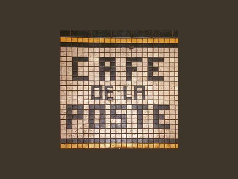 Cafe De La Poste