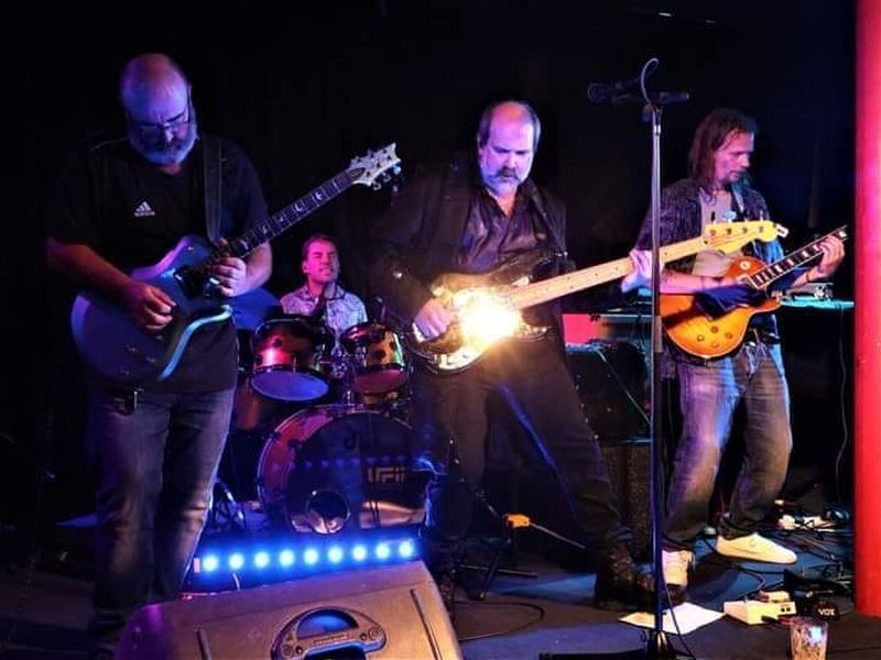The Boyz - Thin Lizzy Tribute Band