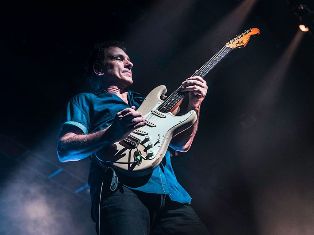 Ian Moss