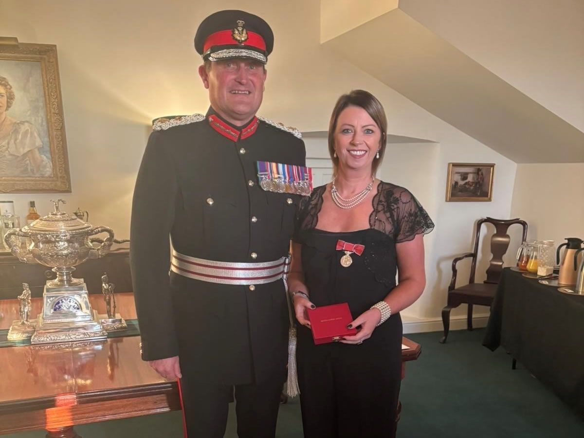 Aldi colleague awarded medal from the King after fundraising efforts