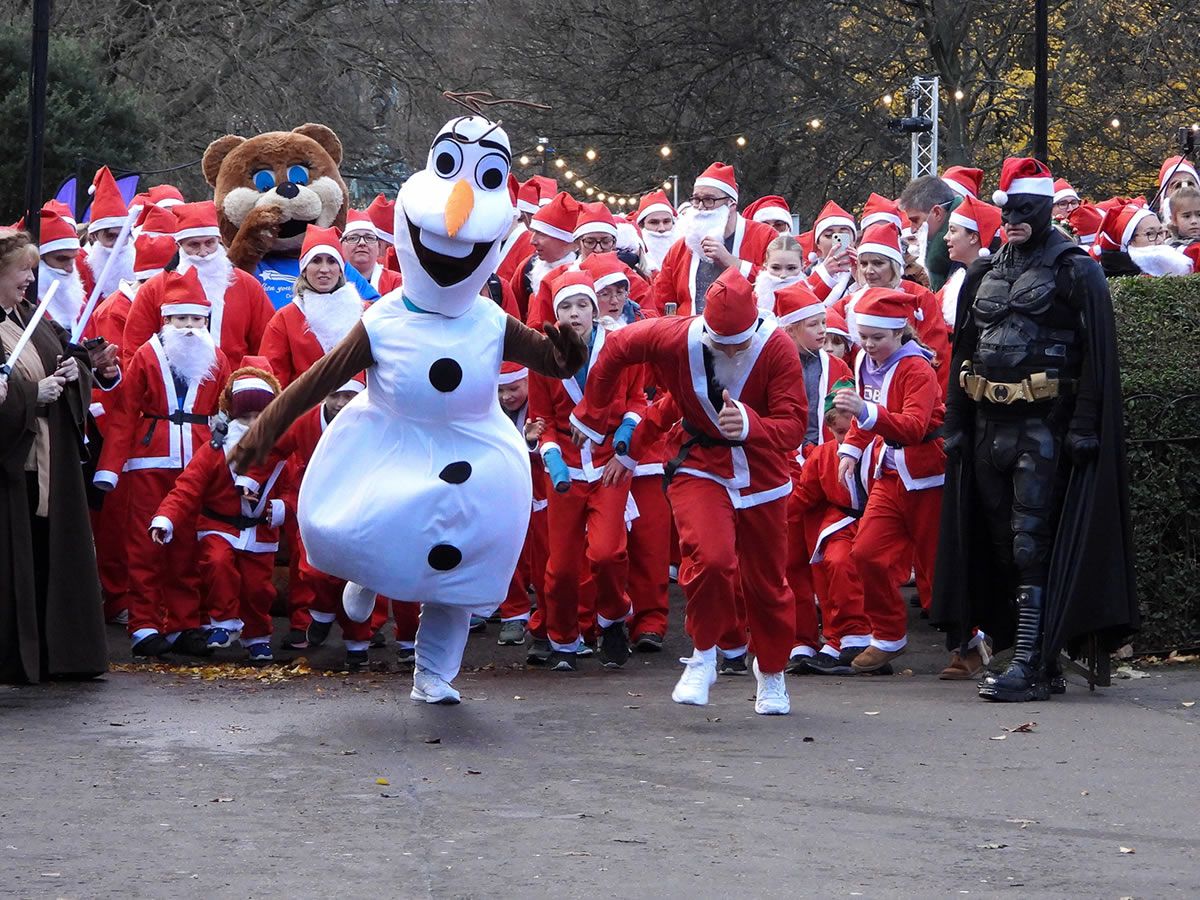 Edinburgh Santa Fun Run & Walk 2025