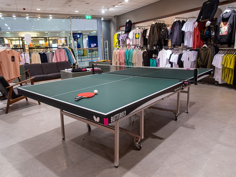 Table Tennis on the High Street