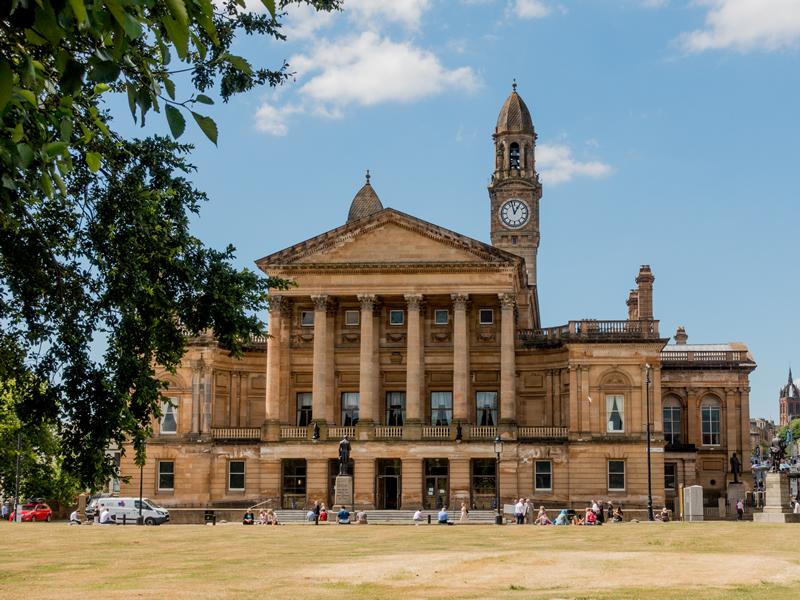 Construction work on Paisley Town Hall transformation set to resume