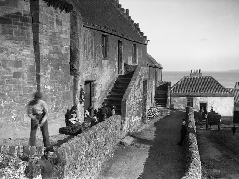 Mid Century Modern: Putting Scotland on the Map