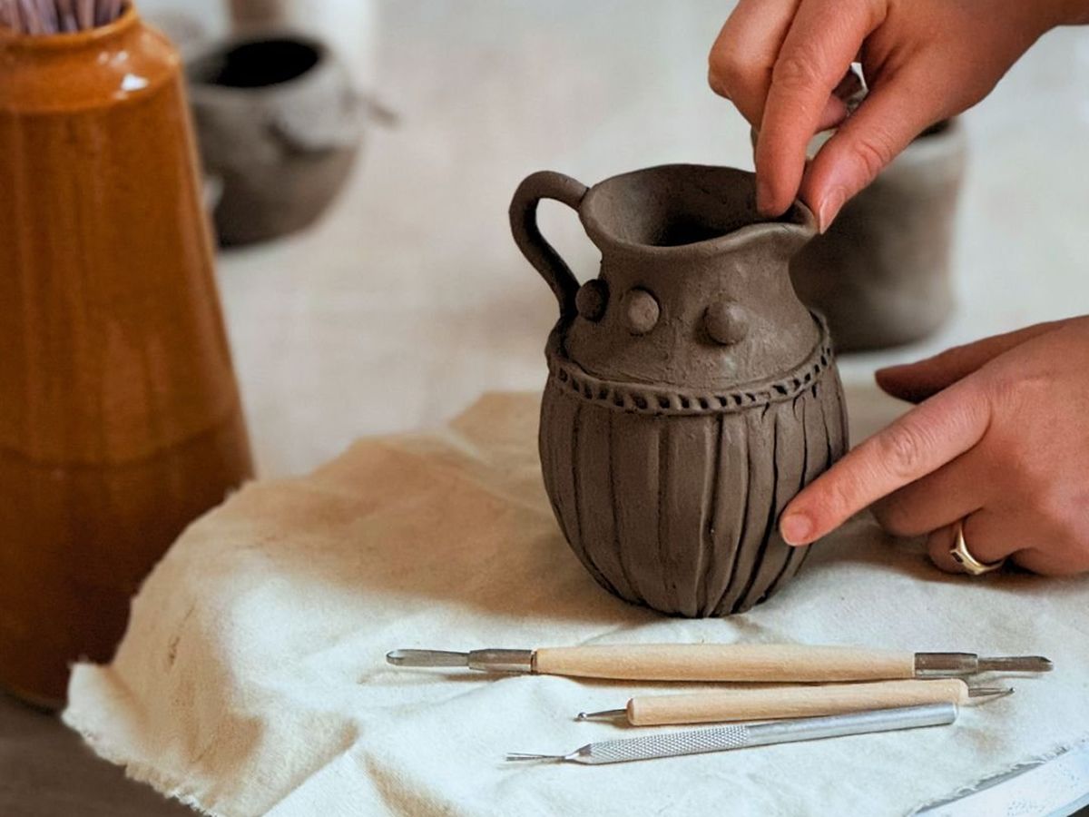 Hand-Building: Introduction Class - Craft & Sip
