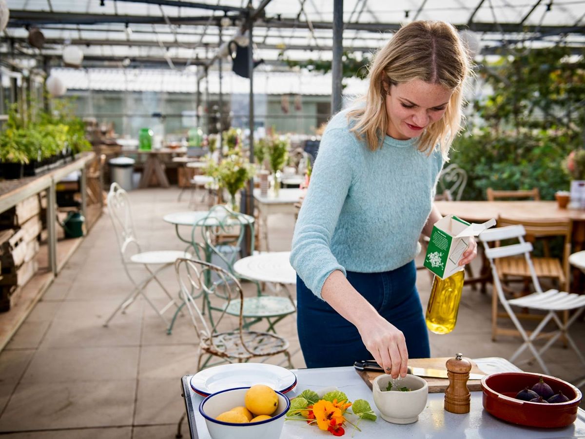 Pop-up Restaurant with Anna Poppy Cooks