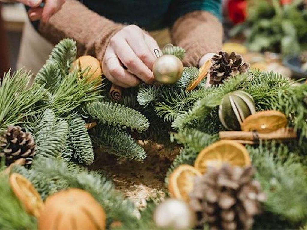 Christmas Wreath / Door Ring / Table Decoration Workshop