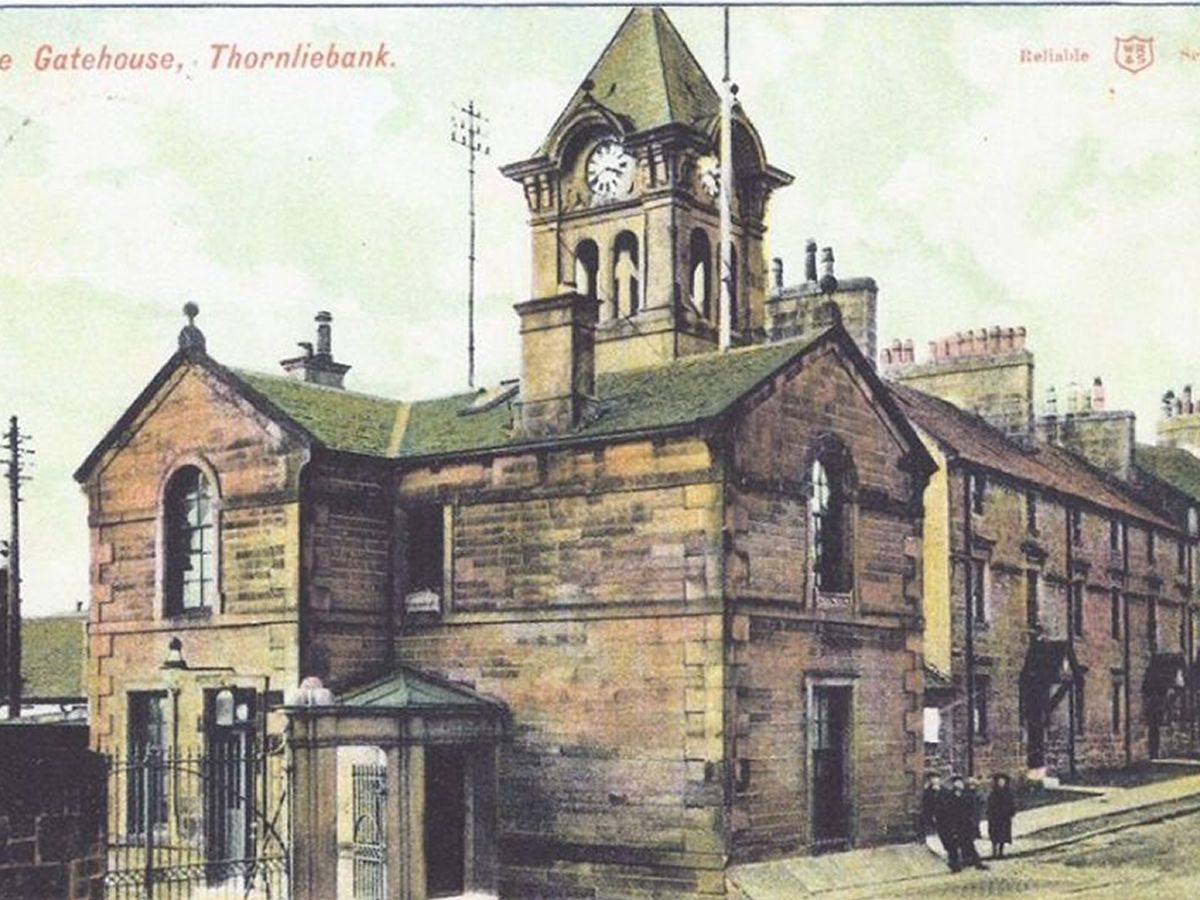 Heritage Screening - Made from Textiles & Giffnock Stone