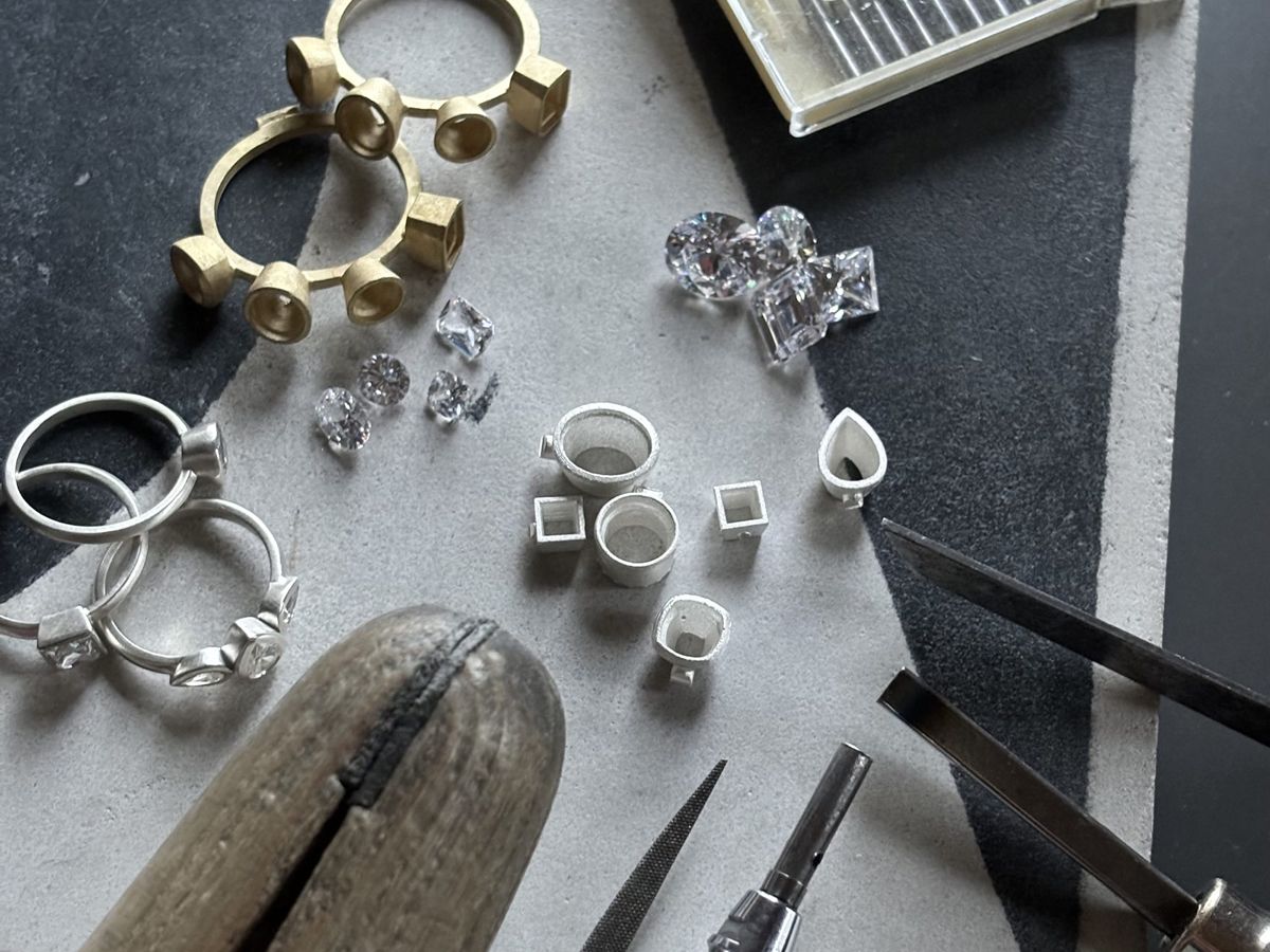 Professional Stone Setting in Cast Mounts Summer School