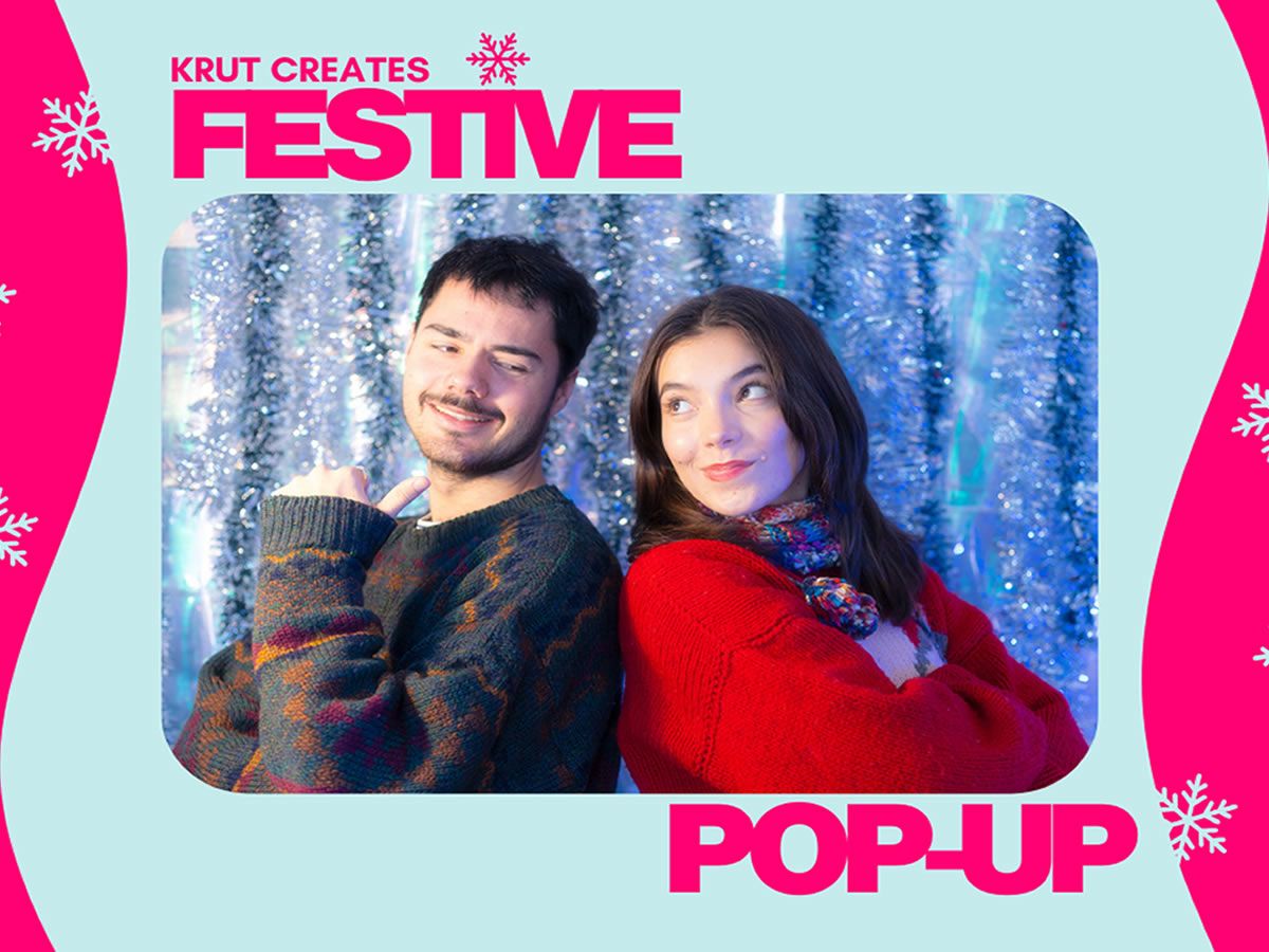 Capture Your Festive Magic!