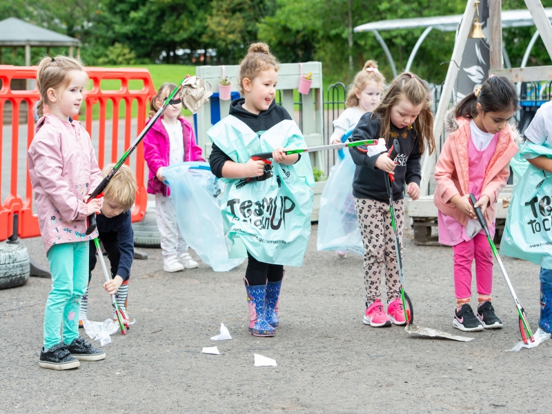 West Nursery Litter Pick