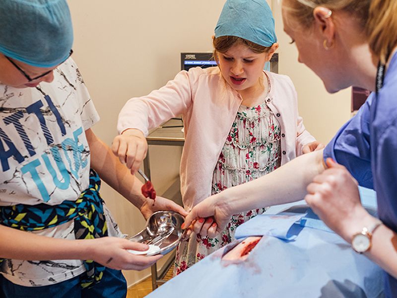 Edinburgh Science Festival: ER Surgery