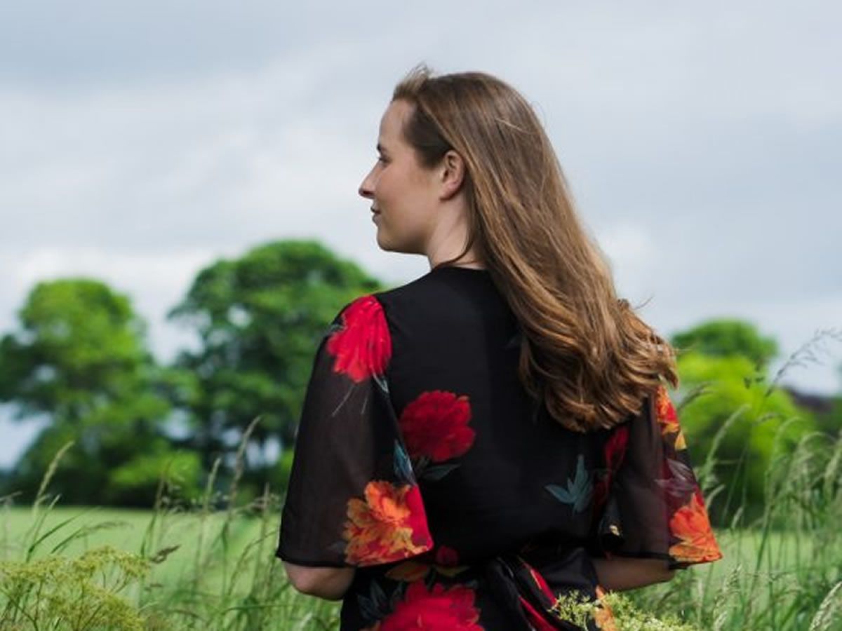 Beth Malcolm: Folkmosis