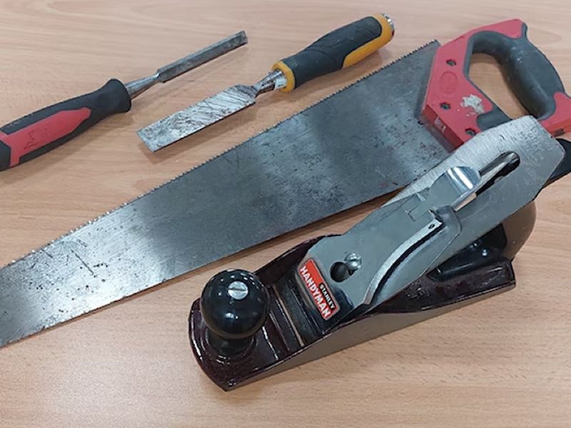 Hand planing at Transition Stirling, Stirling What's On Stirling