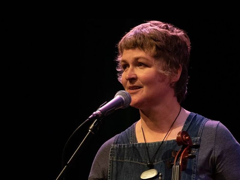 Mairi Campbell in Concert