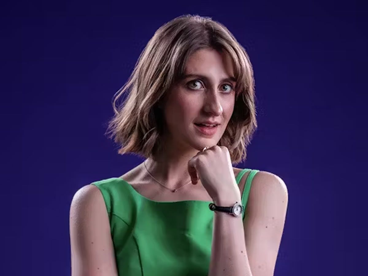 Anna Hale: Control Freak