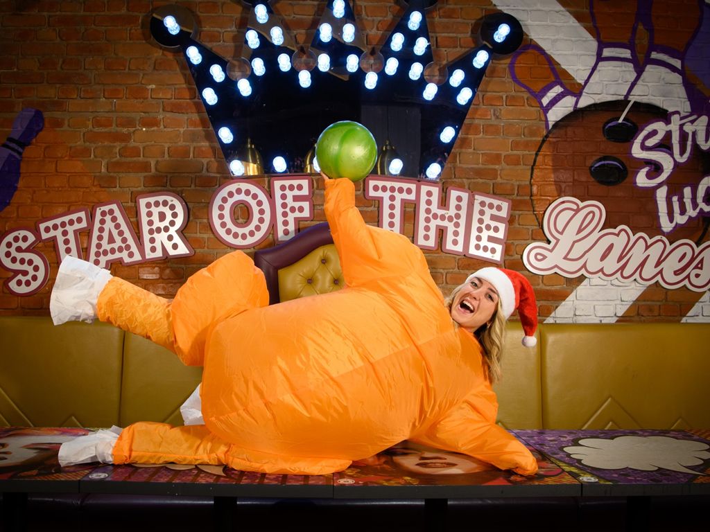 Ten pin bowling fans in Scotland can win a turkey if they strike a turkey this Christmas!