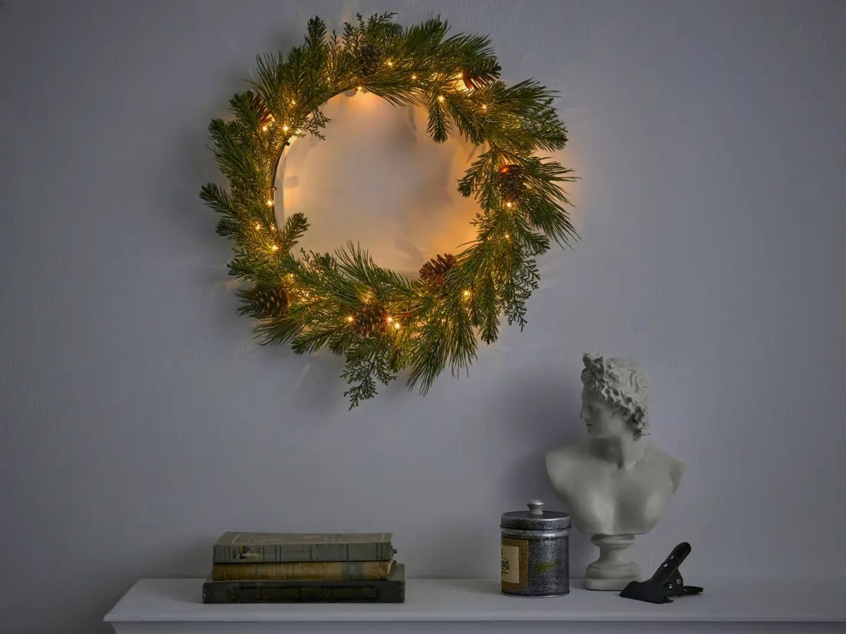 Winter Wreaths at IKEA Glasgow (Adults Only)