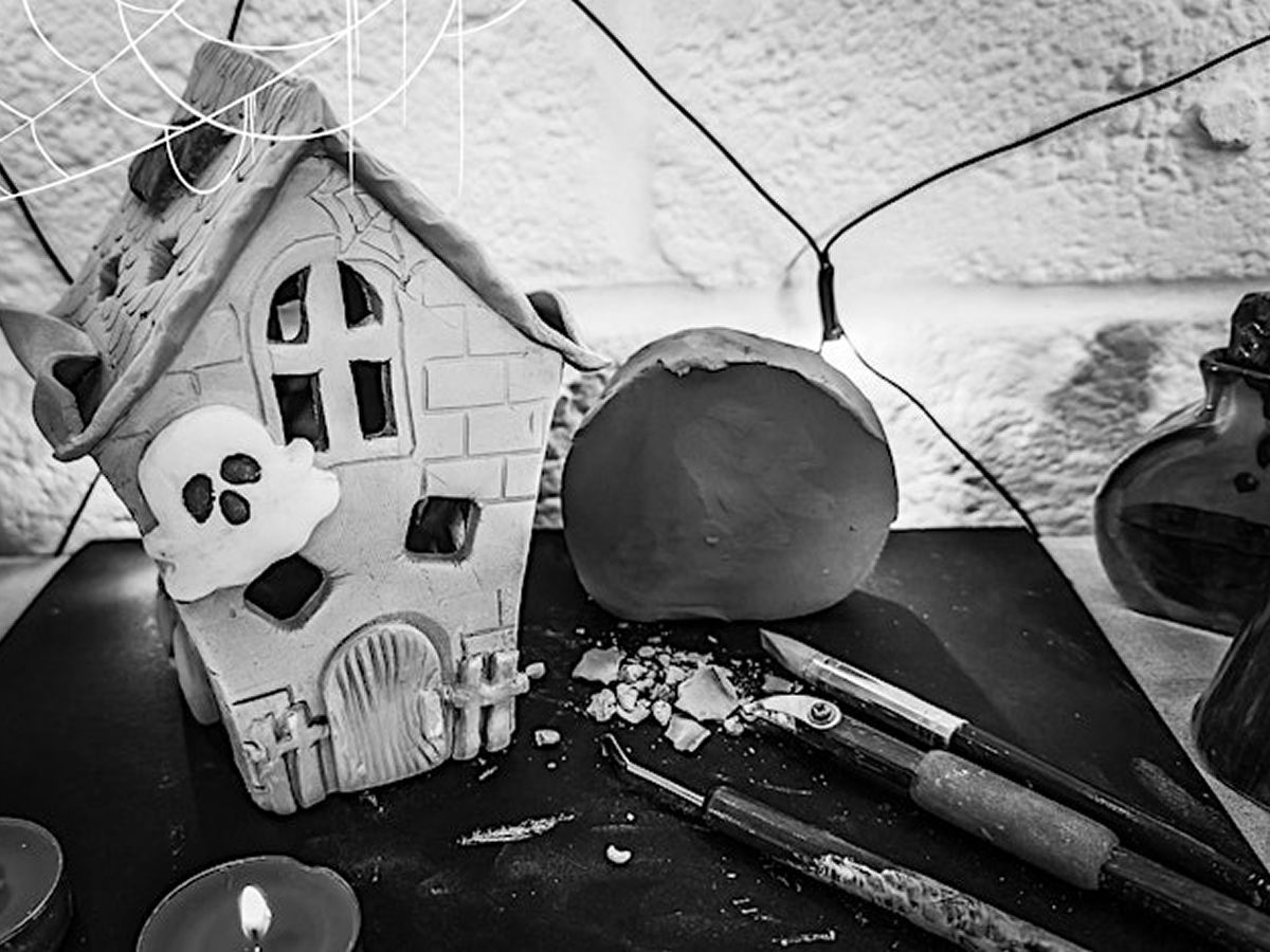 Haunted House Tealight Holder - Pottery Course