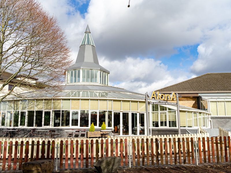 New jobs at the Alona Hotel