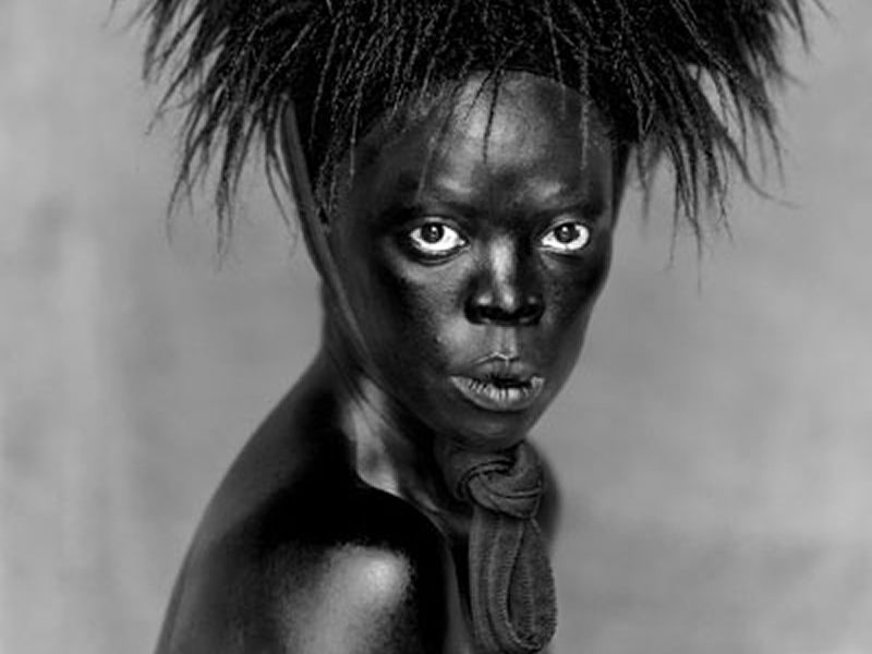 Zanele Muholi: Somnyama Ngonyama