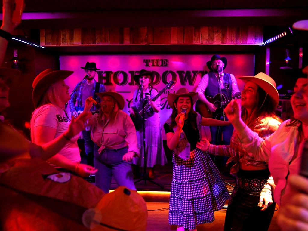 Saddle up for bottomless Americana buffet and live country singalong every Sunday