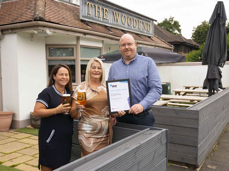 Publican honoured for nearly half a century of service in Glasgow pubs