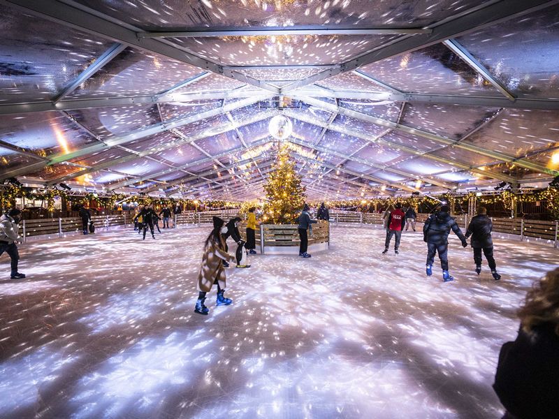 The Biggest Ever Ice Rink In Scotland Opens Today News What s On 
