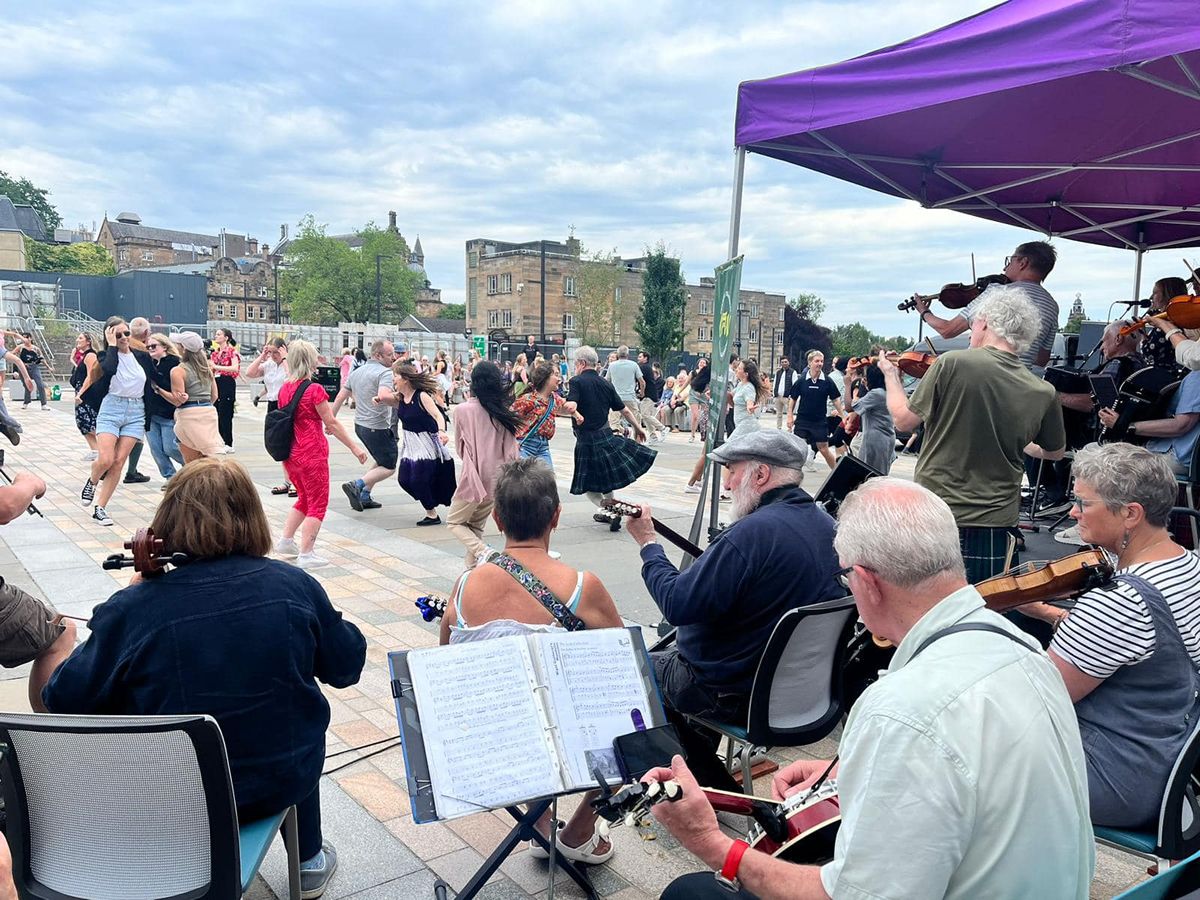 Outdoor Ceilidh at St Mungo’s Square