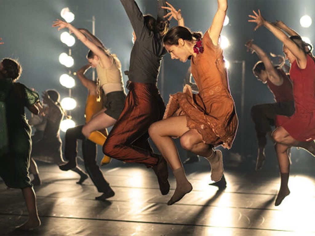 French Film Festival: Rise / En corps (N/C 15)