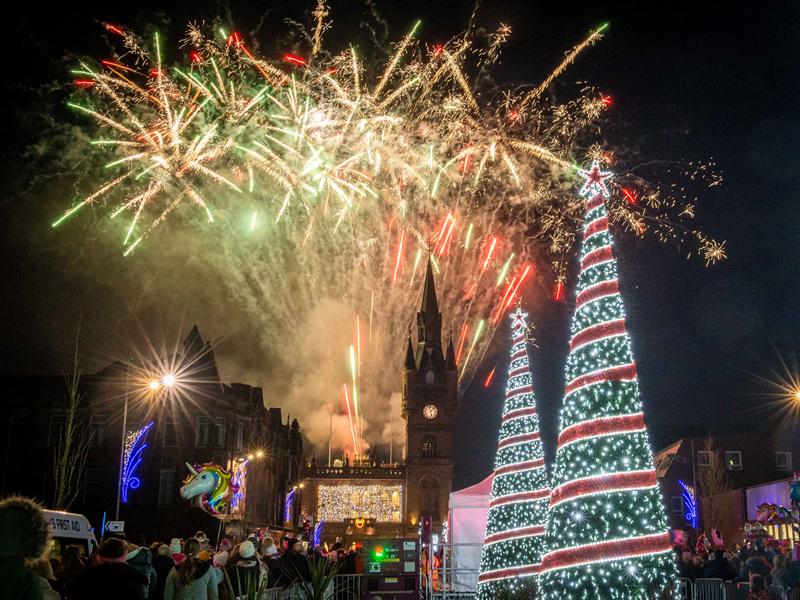 Renfrew shines bright this Christmas