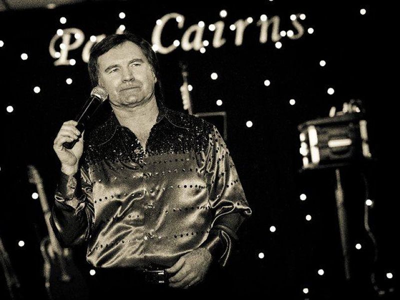 Pat Cairns Sings Kenny Rogers & Neil Diamond
