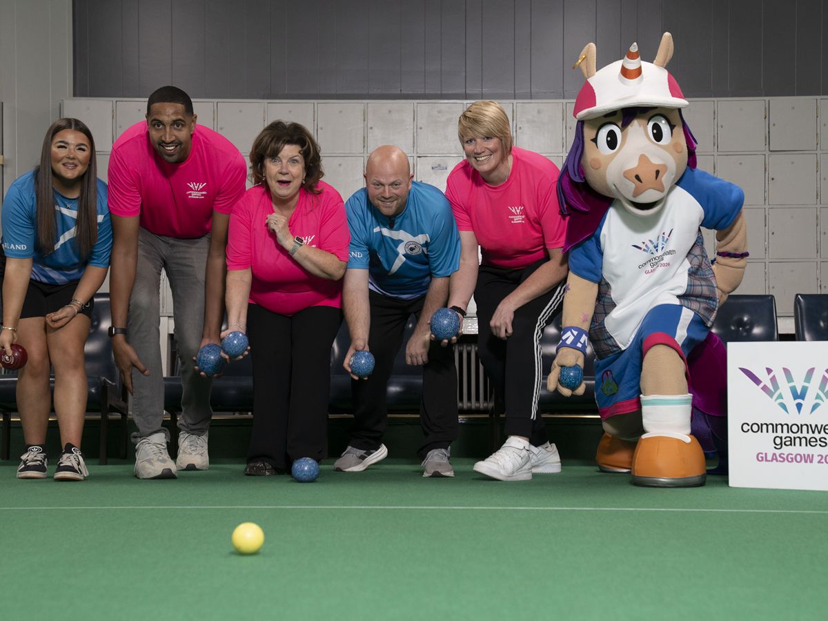 Build up to Glasgow 2026 continues with new indoor bowling world record