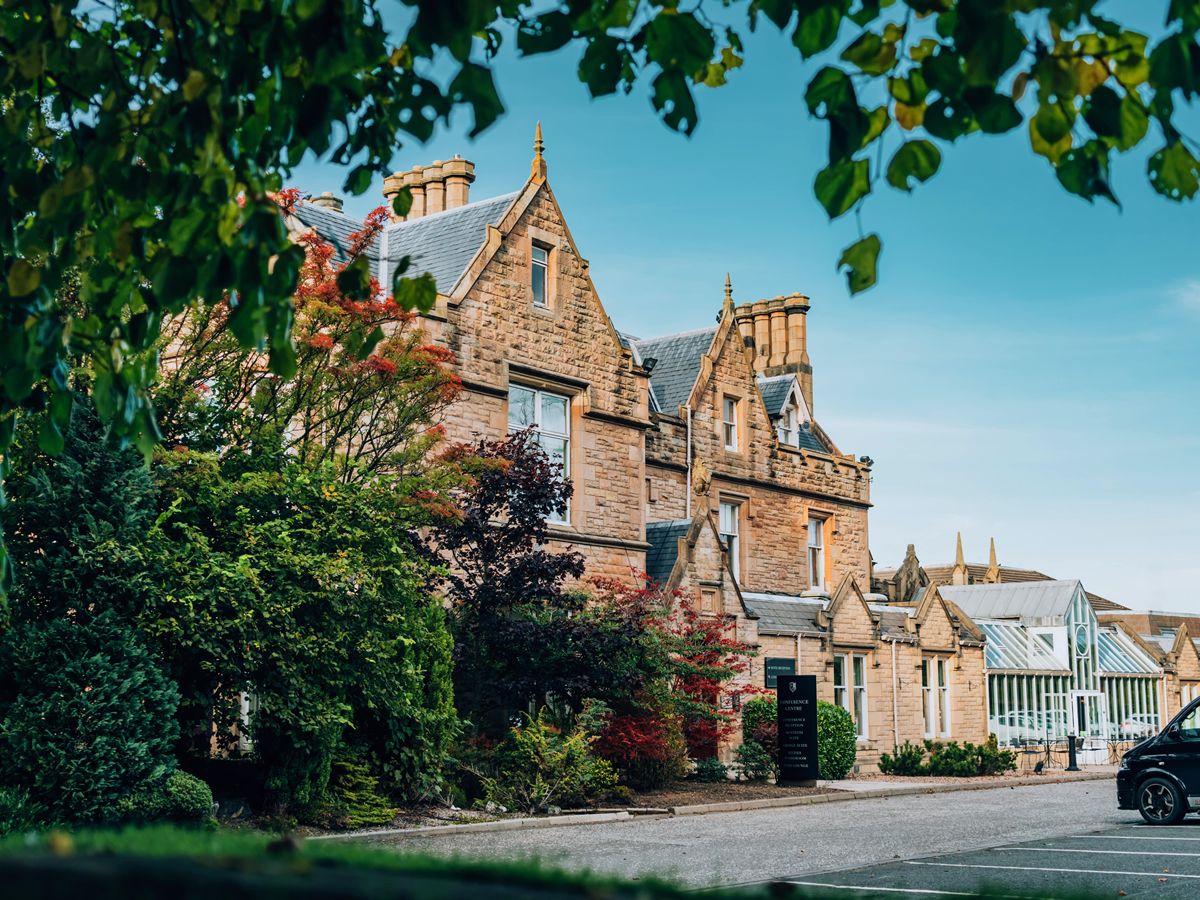 Inchyra Hotel & Spa welcomes local residents with exclusive discount