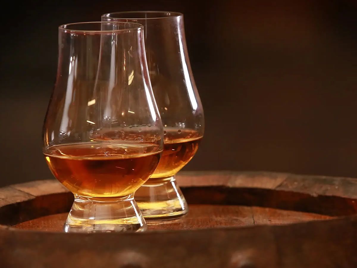 A Dram of History
