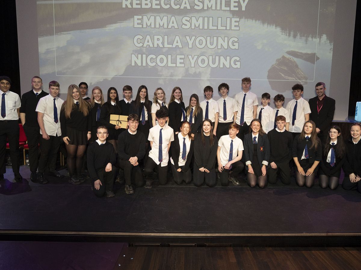 Young people in Renfrewshire celebrated for Duke of Edinburgh Award