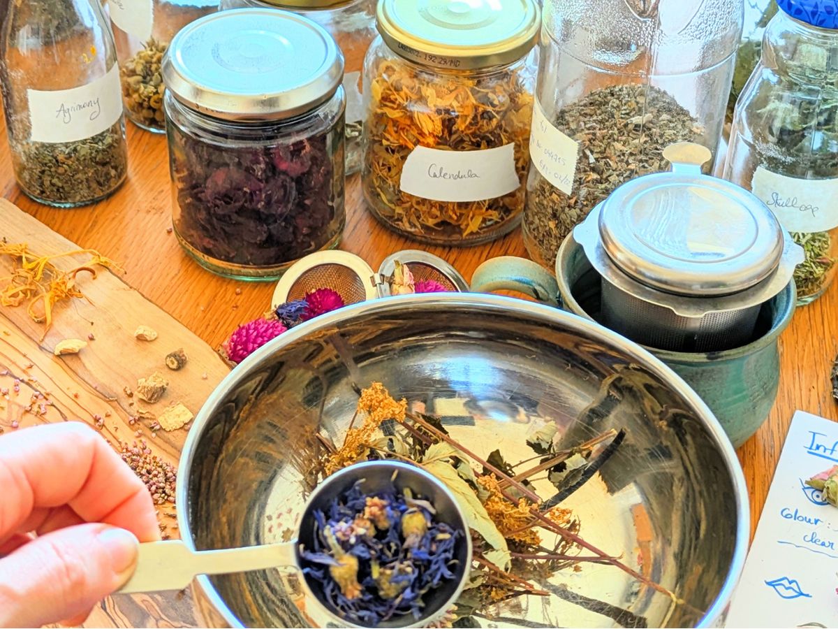 The Infusion Atelier: A Perfumery-Inspired Herbal Tea Design Experience