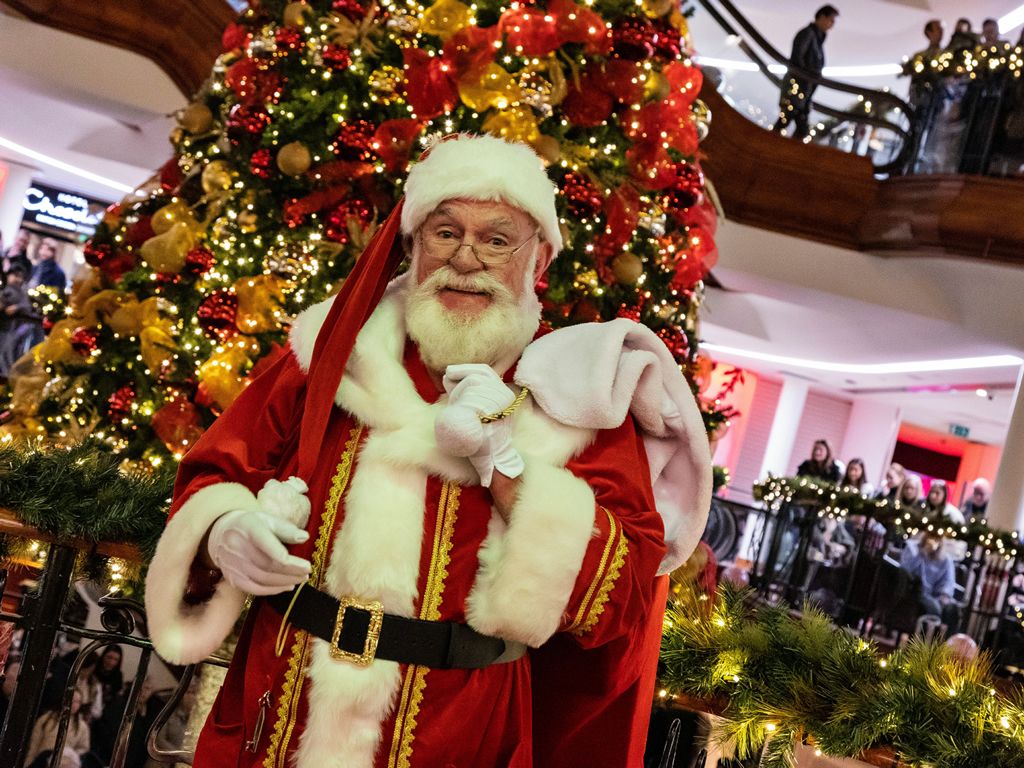 Princes Square Christmas Light Switch On