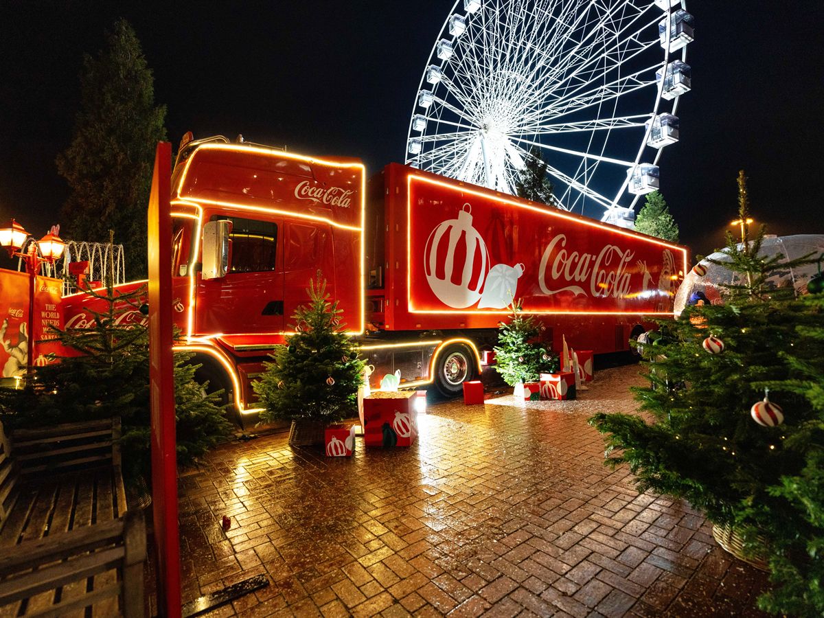 Coca Cola Christmas Truck Tour Edinburgh