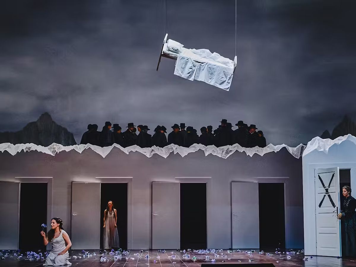 Cinema Live: La Sonnambula